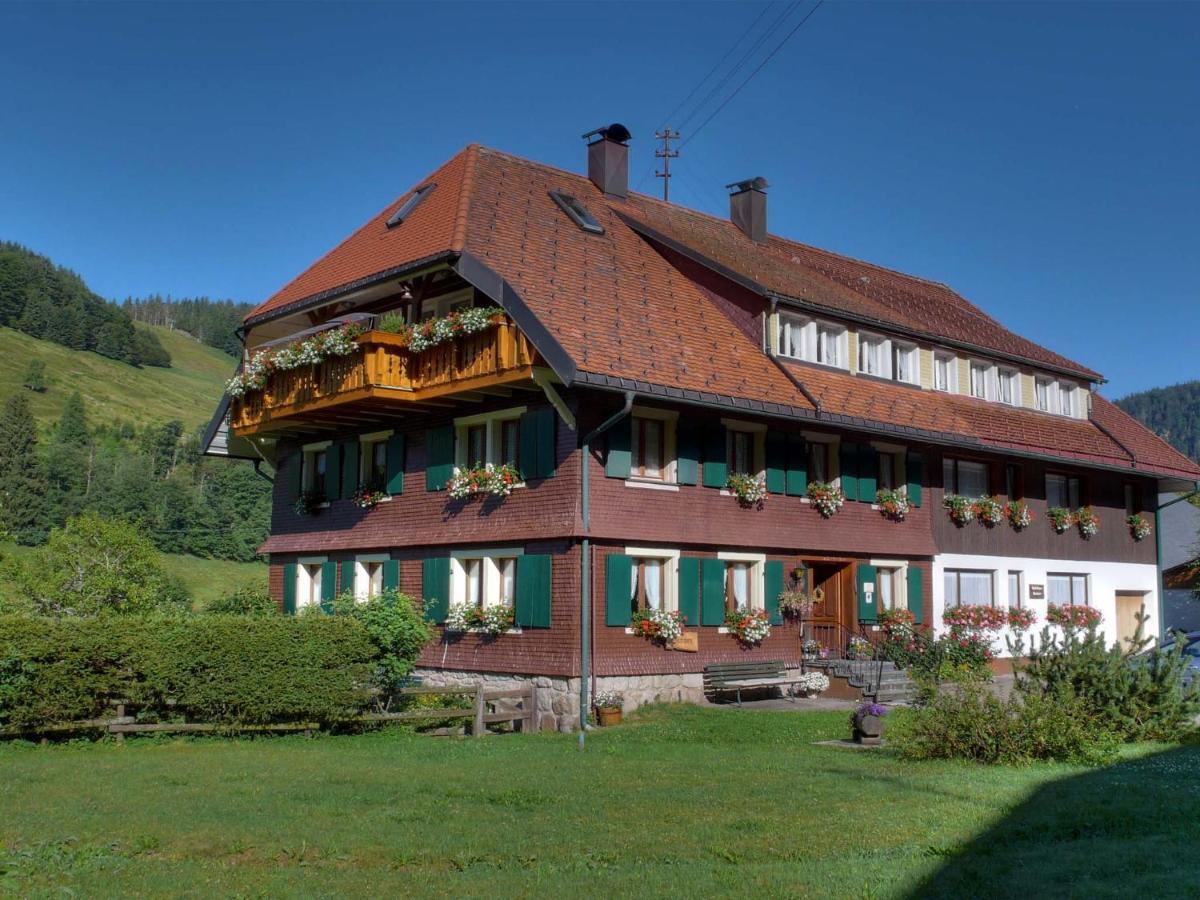 Gaestehaus Kaiser Menzenschwand-Hinterdorf Exterior foto